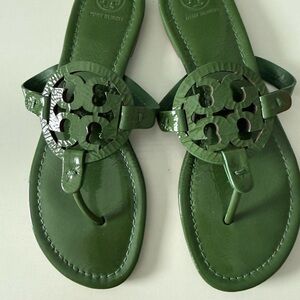Tory Burch Forest Green Sandals Size 9